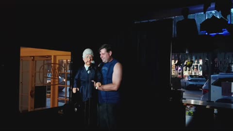 Vance Dykes & Bill Clinton @ Villon Coffee Shop Melbourne (July 21, 2025)