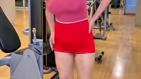 Still flexing muscles