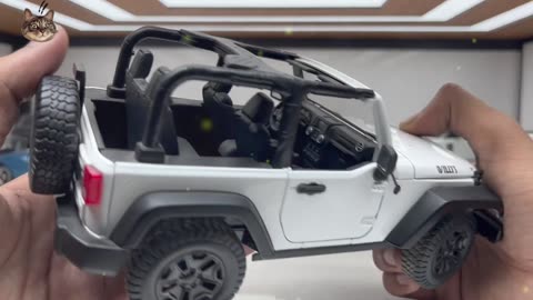 Ford Bronco v Jeep Wrangler v Defender 118 Scale Off road Challenge Diecast Model Cars.