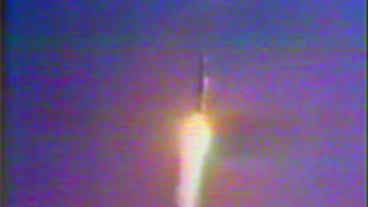 1962 - Neil Armstrong Sees Alien Ship.. Or Alien