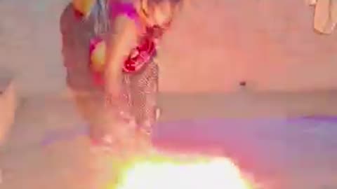 Are like kam fodati hai