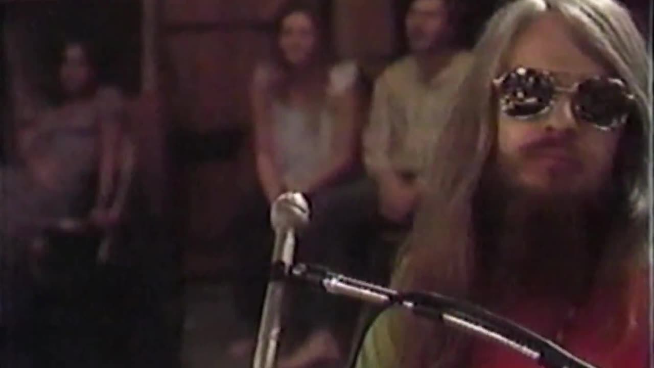 Will the Circle Be Unbroken? (William MacEwan cover) - Leon Russell (live session)