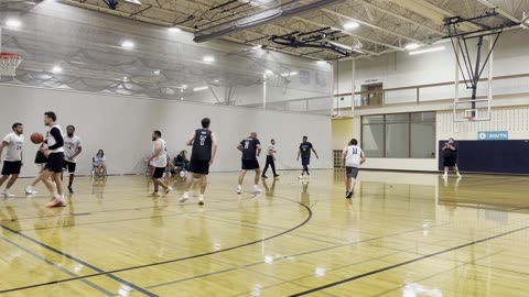 Peacocks vs. Midwest Elite