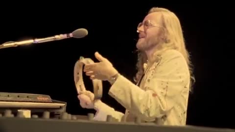 SUPERTRAMP - GOODBYE STRANGER Live at Paris 1979