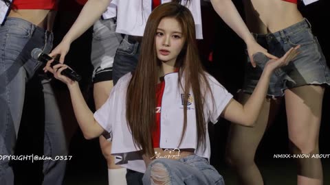 NMIXX - Know About Me | HD Fancam Live Performance