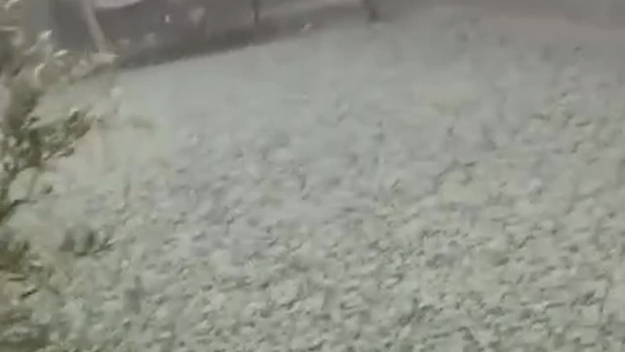 The weather is going crazy: Heavy hail in Dimona