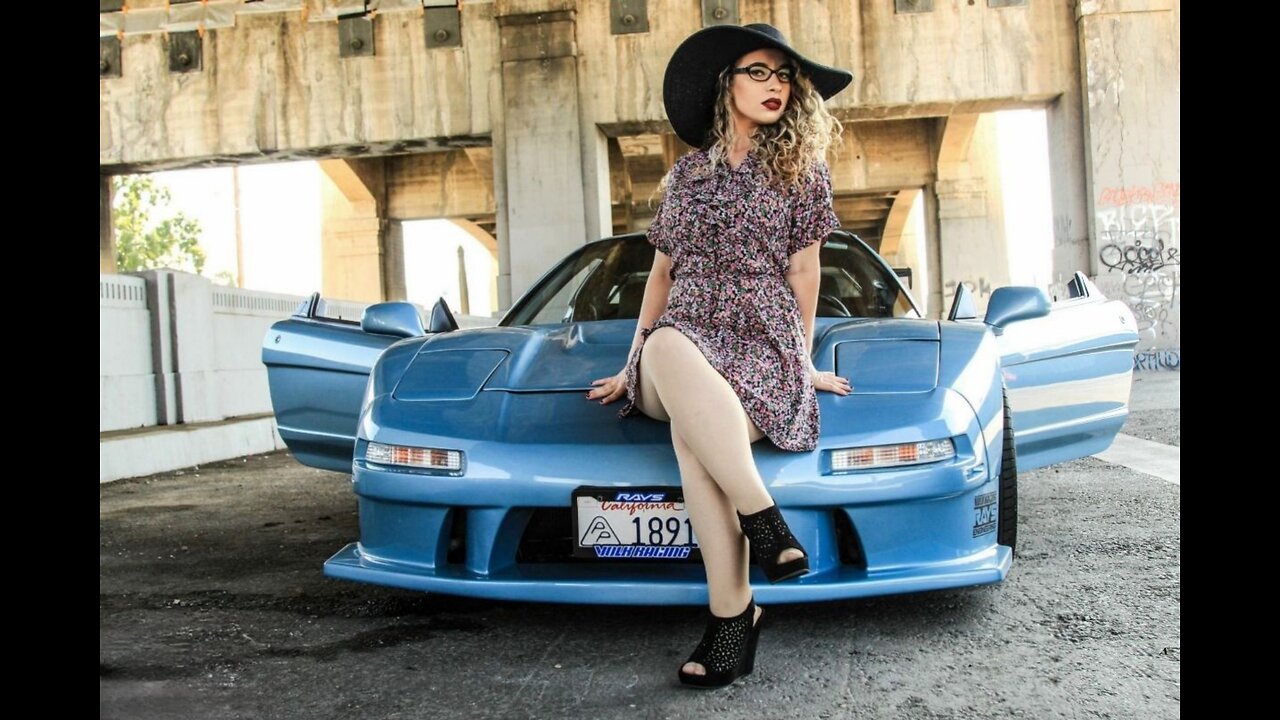 Baby blue ACURA NSX With Model