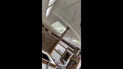 Abandoned Boat Saves Me From Thunderstorm! | 4K