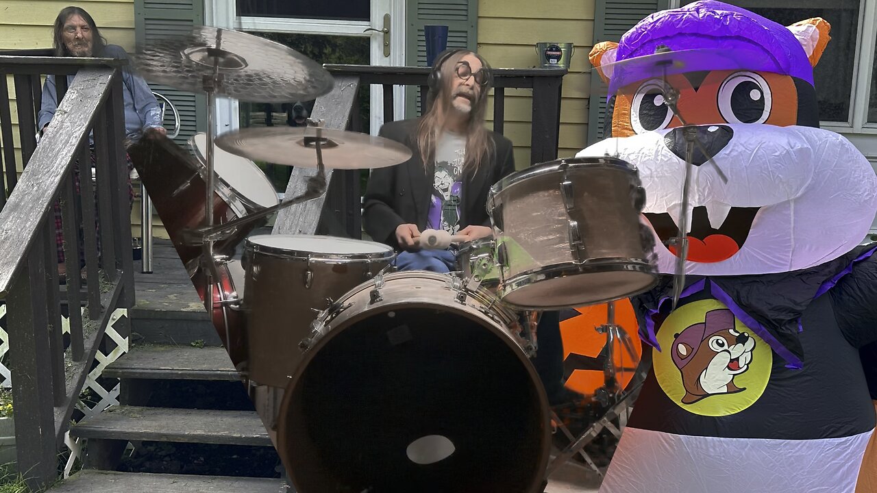 Hello, I Must Be Going/Hooray For Captain Spaulding from (Animal Crackers) Groucho Marx (drum cover)