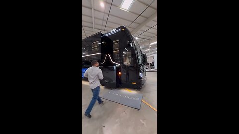 2026 Loki H3-45 motorhome.