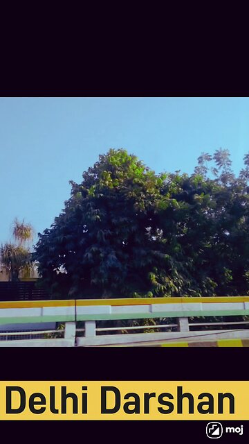 Wander through iconic streets, bustling markets, and urban charm! #CentralDelhi #DelhiVibes