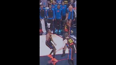 Gilgeous-Alexander Wastes No Time—Explosive Dunk! 💥🔥