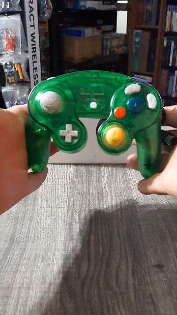 Nintendo GameCube (GCN) transparent dark green controller