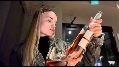 The BEST wine bar in Tokyo - Shinjuku