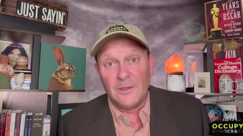 🚨Trump LANDS In UK, Drops Stunning CHARLIE KIRK BOMB