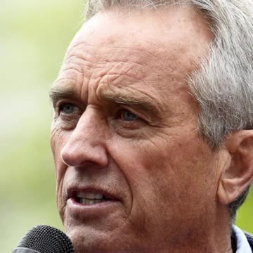 RFK Jr. Backs School Cell Phone Bans, Citing Mental Health and Academic Harm
