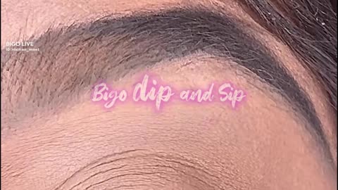 Moet does makeup n shows off her terrible skin 7/26/25 #bigoclipandsip