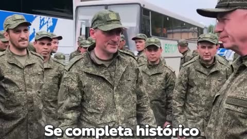 Rusia y Ucrania realizan canje de prisioneros según la fórmula 303 por 303