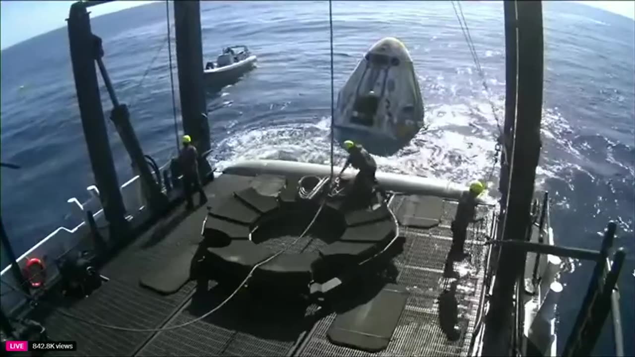 Fram2 Crew Return To Earth: Splashdown