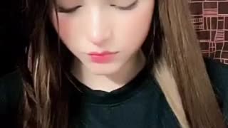 West beautiful items Hot girl doll open live