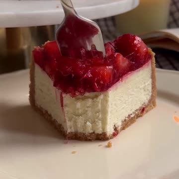 Costa Coffee inspired Strawberry Cheesecake🍓