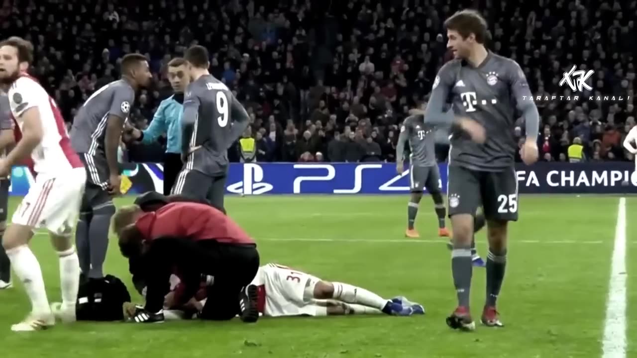 FIGHT ON FOOTBALL !!