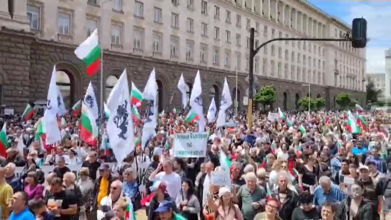София се вдигна срещу еврото
