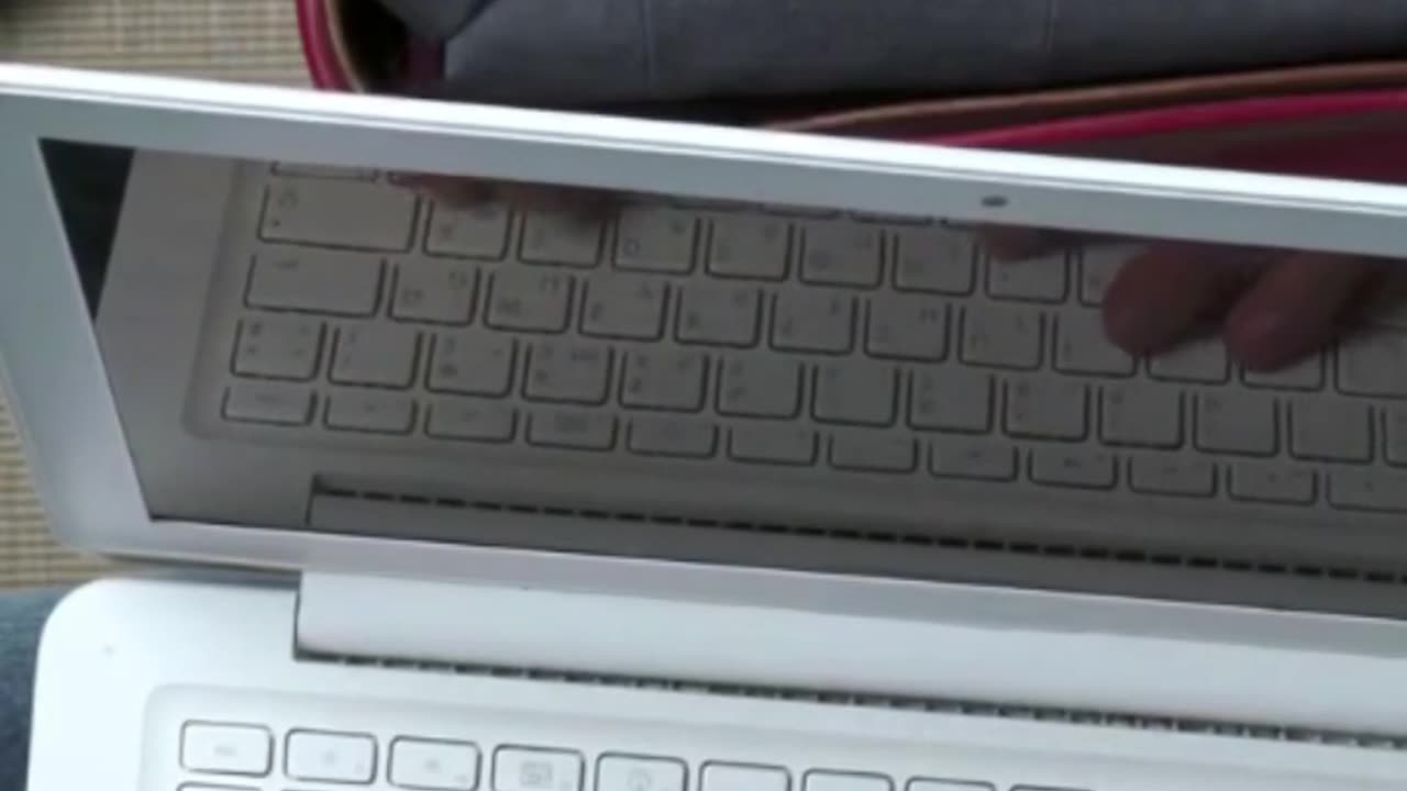 How to Move Abroad Hacks