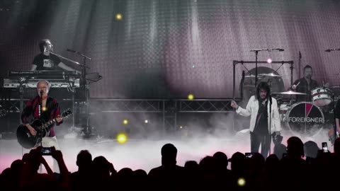 Starrider - Foreigner (live)