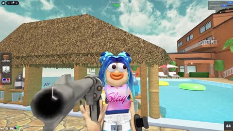 Pretending to PLAY DEAD in Roblox MM2… And It ACTUALLY WORKED! 😱🔫