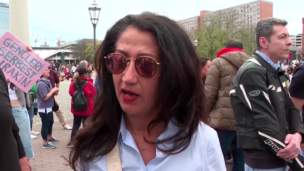 Anti-Erdogan protest in Berlin condemns ‘coup’ against opposition