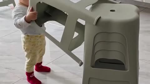 This Little One is Getting the Job Done!.hd