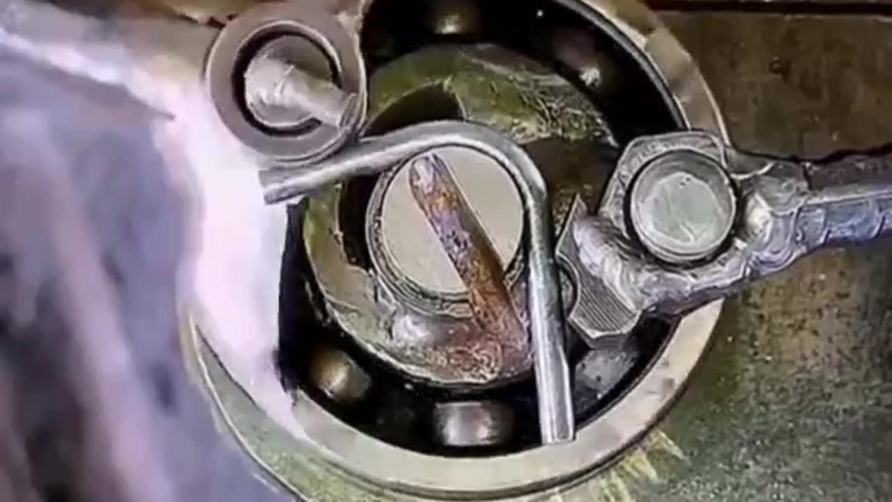 How everyday things are made—watch machines in action! 🏭✨ #ManufacturingMagic