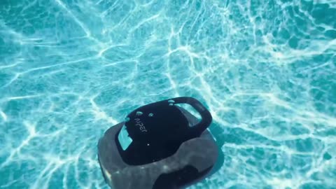 Robot Cleans Your Pool FOR YOU – Aiper in Action.