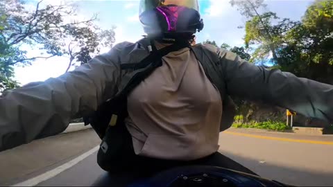 O no era frío?😏 #biker #bikers #bikergirl #bikerlife #bikersoftiktok #bikeride #bikerider #bikertok