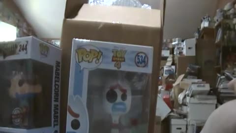 Pop Culture Unboxing Episode 336_ Guaranteed Value Blind Box Hunt for SDCC Indiana Jones