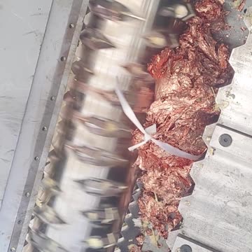 GSS12 Horizontal Single-Shaft Shredder for Copper Foil Test!