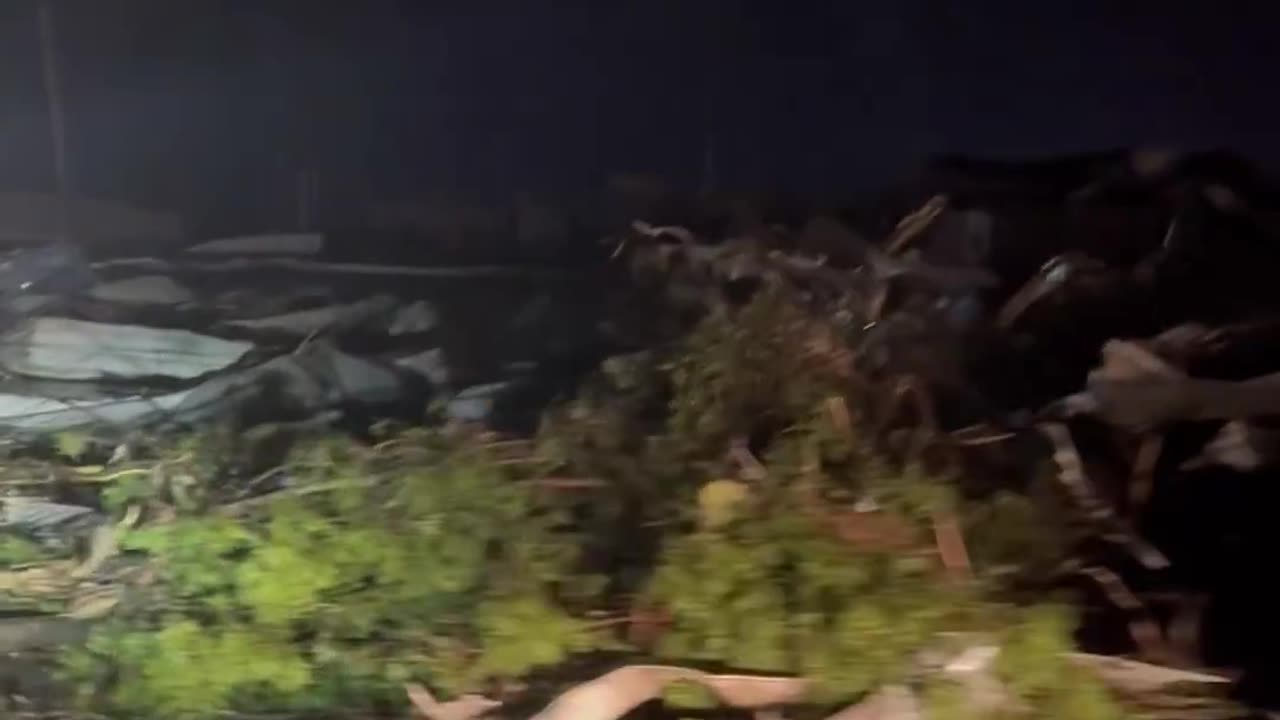 Multiple fatalities reported in London, Kentucky from tornado
