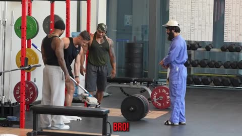 CLEANER Anatoly CHALLENGED BODYBUILDERS | GYM PRANK