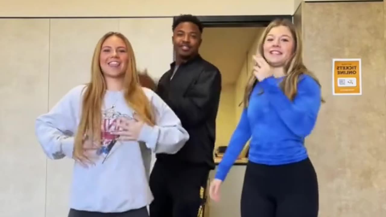 TikTok bop Challenge 🍎