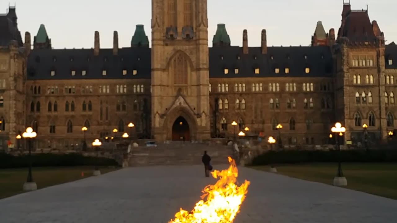⚠️2016⚒️ 🎶🏗️Construction🚧 @ Work Upgrading The Building For Algonquin College Part 2 In Ottawa 🌍 Canada 🍁