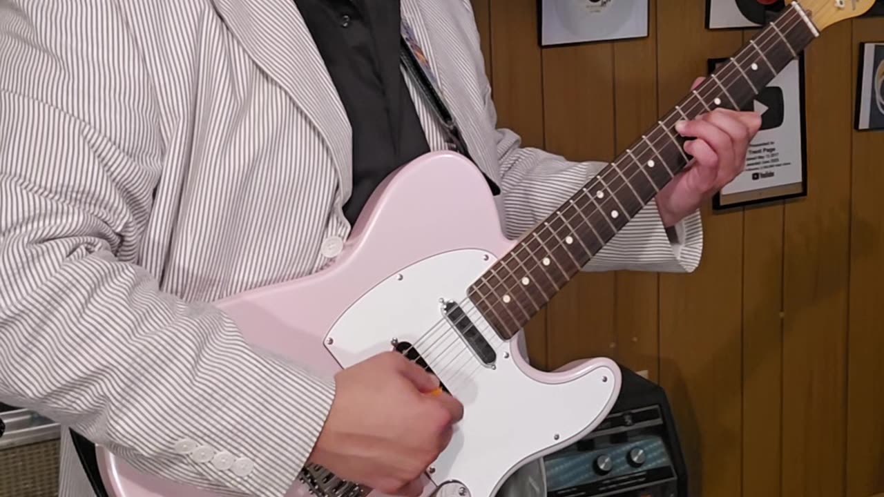 Trent Page plays doowop.