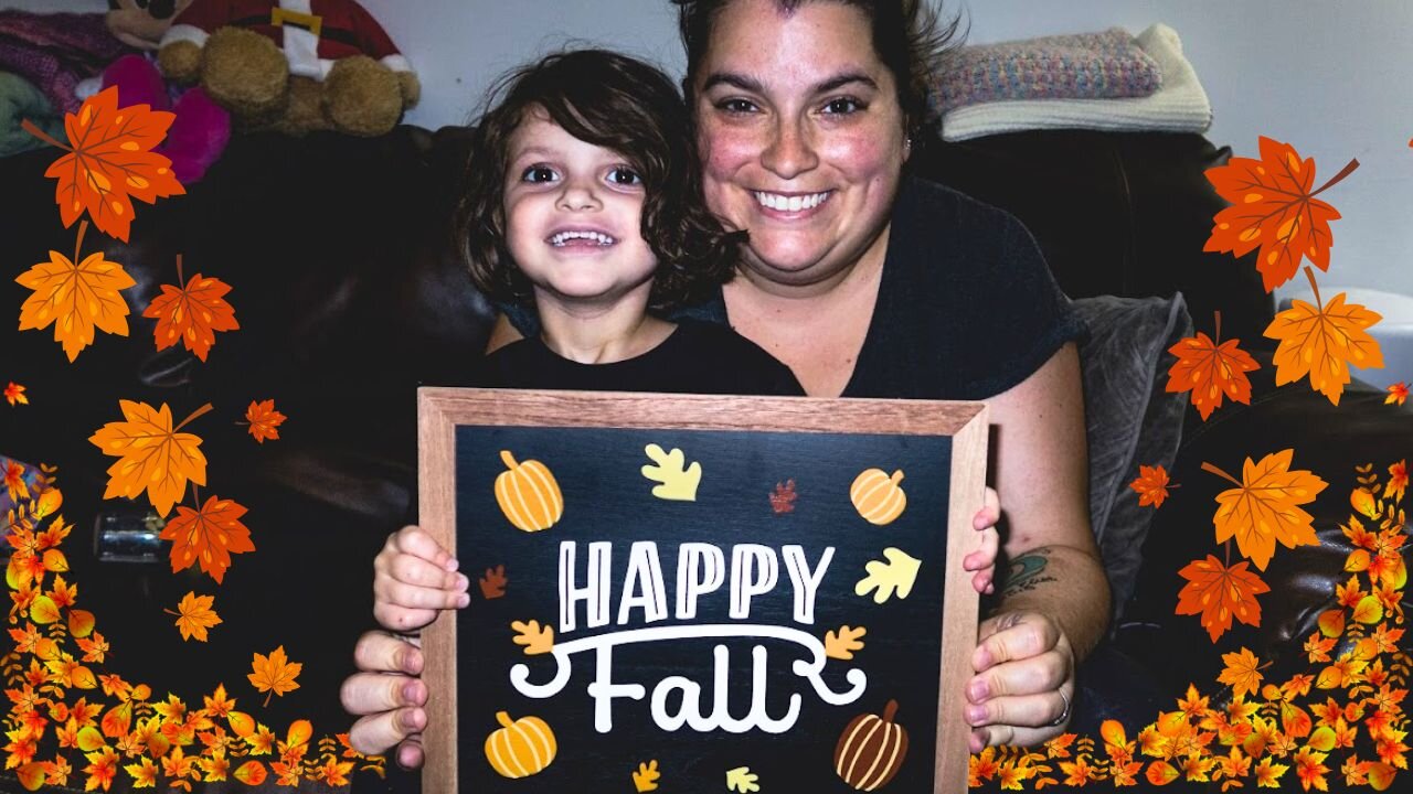 FALL THE HALLS!! // Happy Fall, Y'all