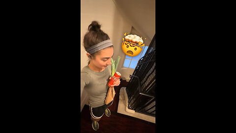 La odisea de una joven para ingresar a su departamento en París