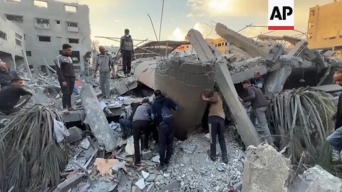 Bodies pilled from rubble of prison in Gaza City flattened in renewal Israeli airstrikes