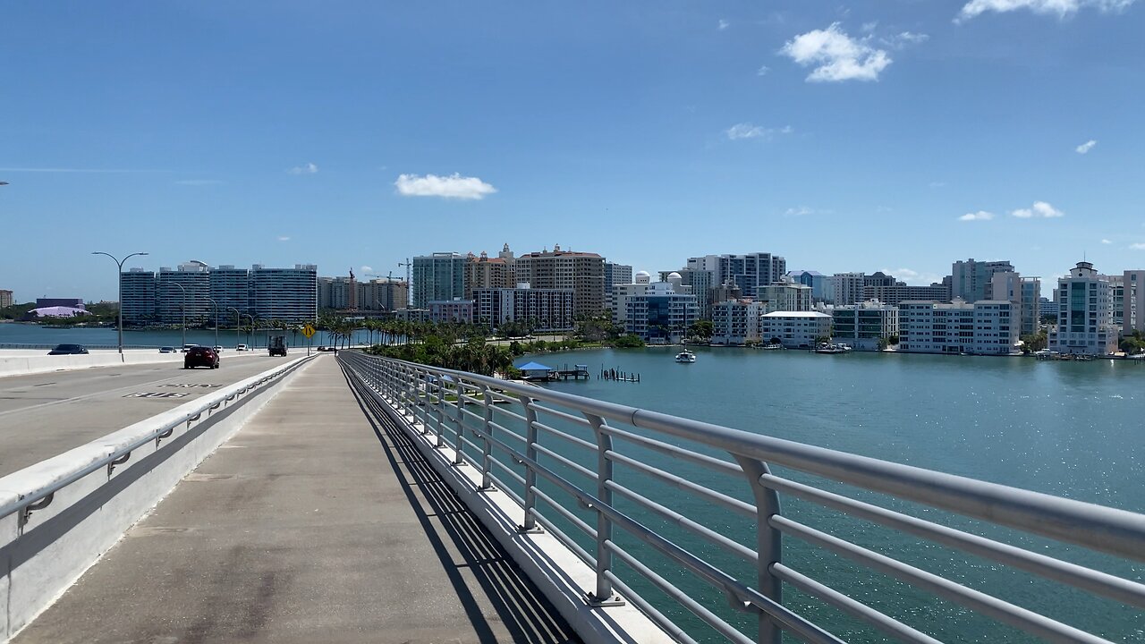 Trippy down Ringling Bridge