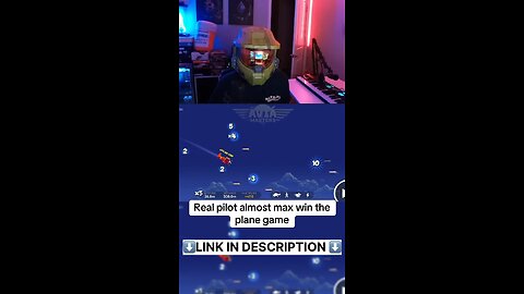 Real pilot almost max win the plane game