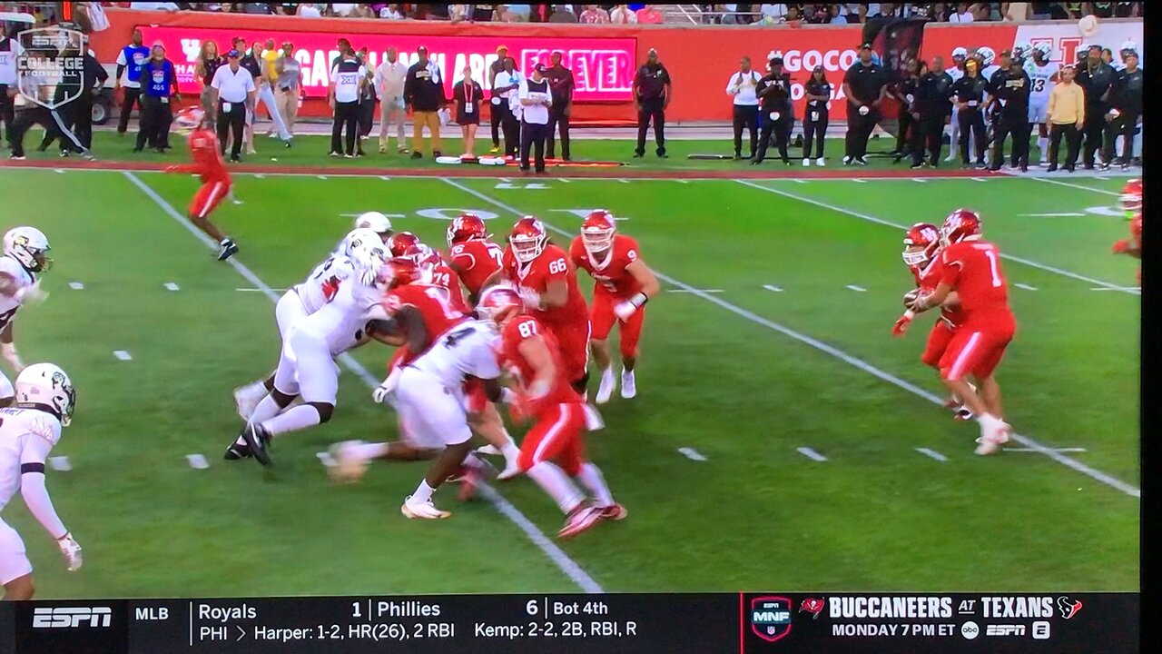 Houston Cougars Dean Connors RB #44 Dean “crazy legs” Connors