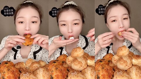 "Cheesy Bread Feast 🥖🧀 | ASMR Crunchy & Soft Bread Mukbang"