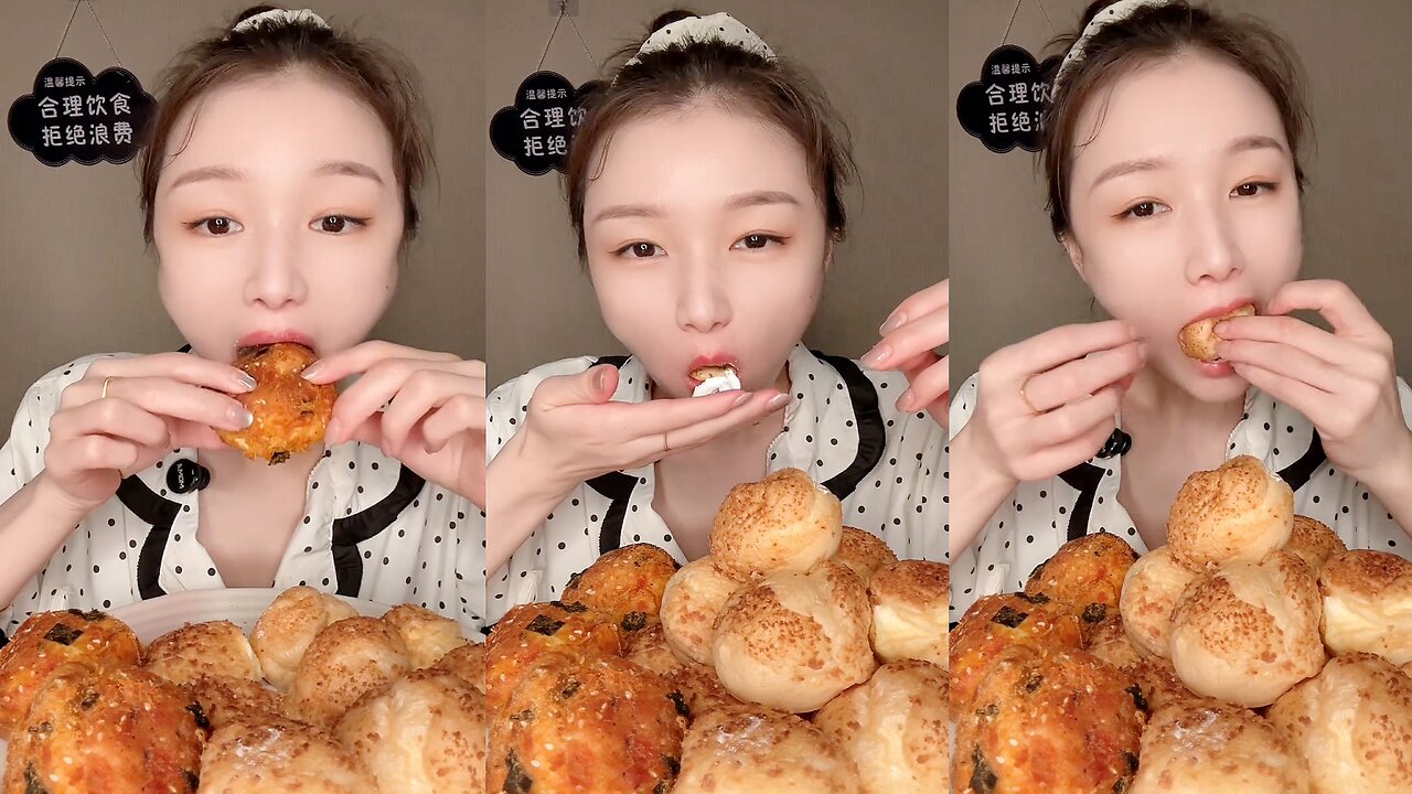 "Cheesy Bread Feast 🥖🧀 | ASMR Crunchy & Soft Bread Mukbang"